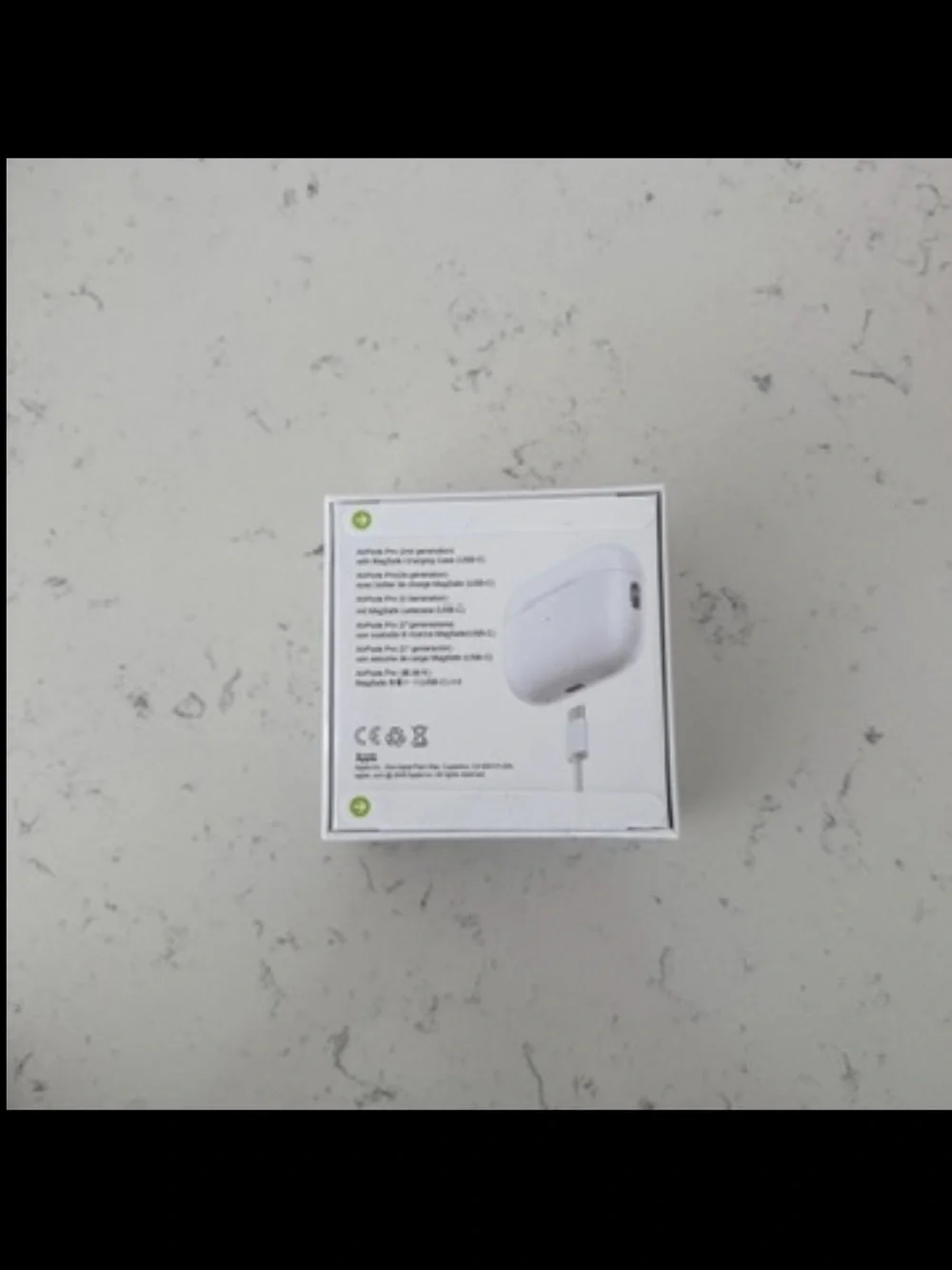 Apple White Earbuds with Charging Case